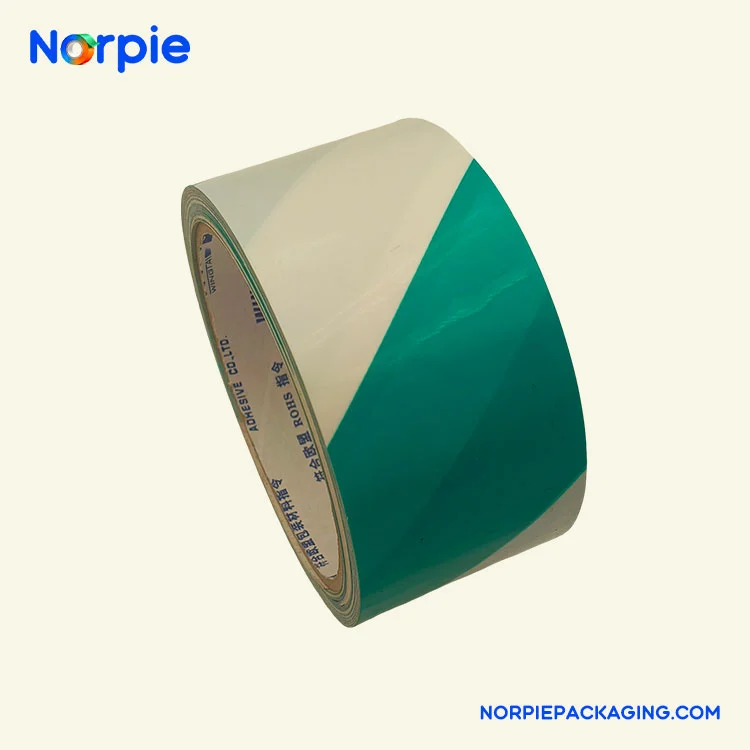 हिरवा आणि पांढरा चेतावणी टेप